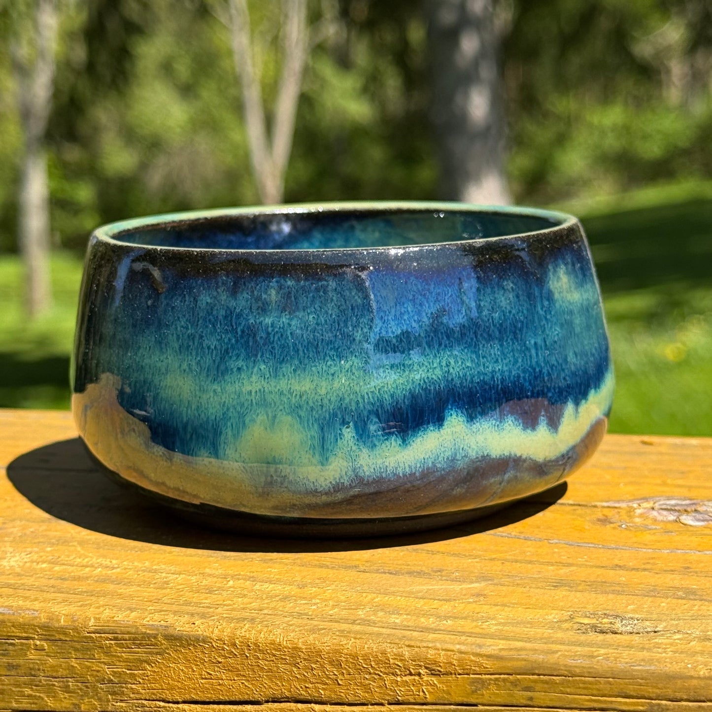 Oceanic Waves Bowl